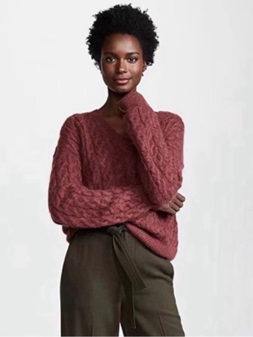 Vince Oversized Cable Knit V-Neck Wool Blend Sweater In Antique Rose - Size L